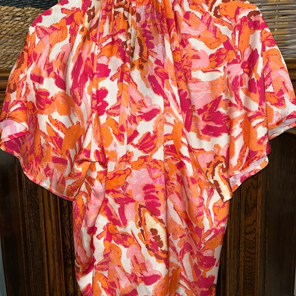 THML Orange and Pink Floral Blouse vibrant color! - Picture 2 of 4